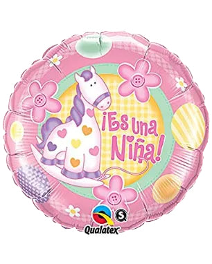 Pink balloon with unicorn and '¡Es una Niña!' text, Qualatex brand visible